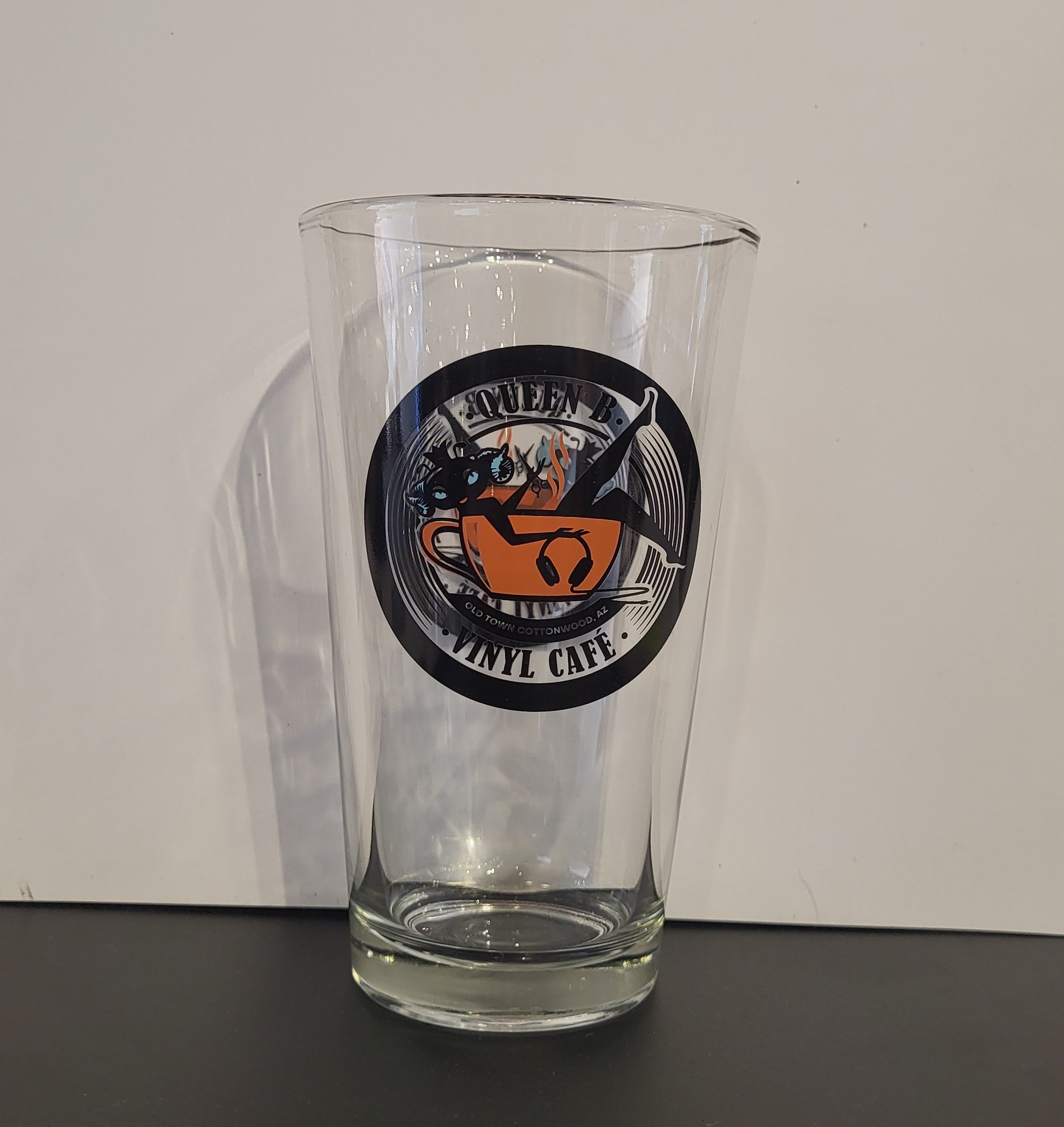 Queen B Logo Pint Glass w/ micro-fiber cloth