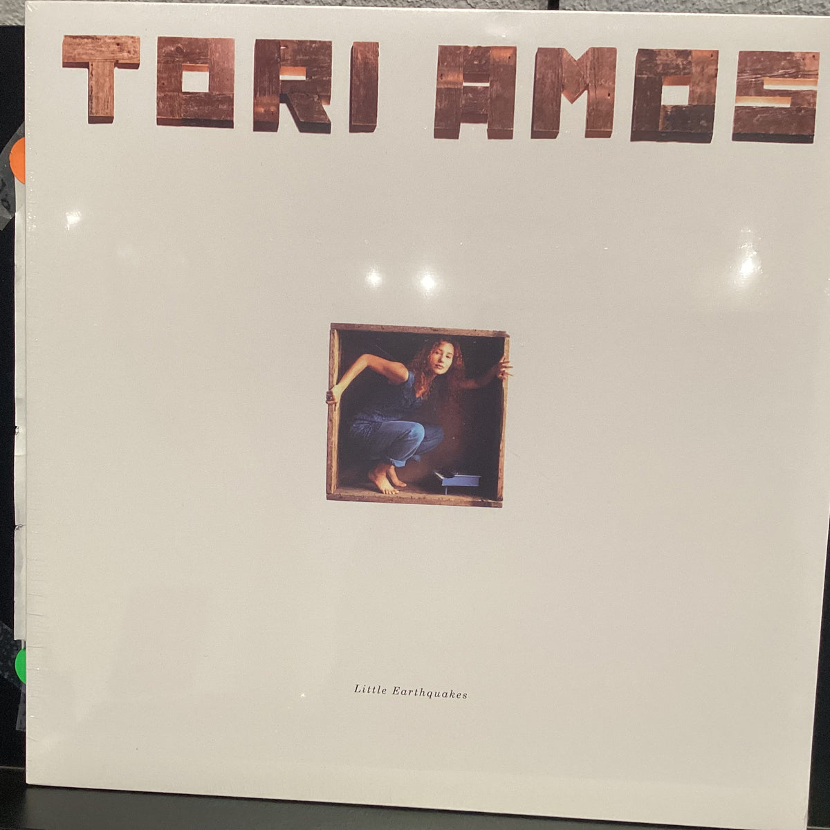 AMOS,TORI / LITTLE EARTHQUAKES