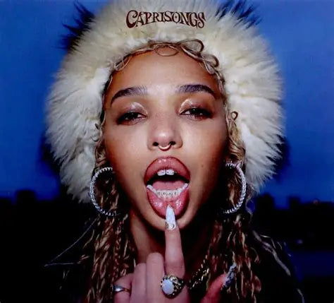 FKA TWIGS - Caprisongs [CD]