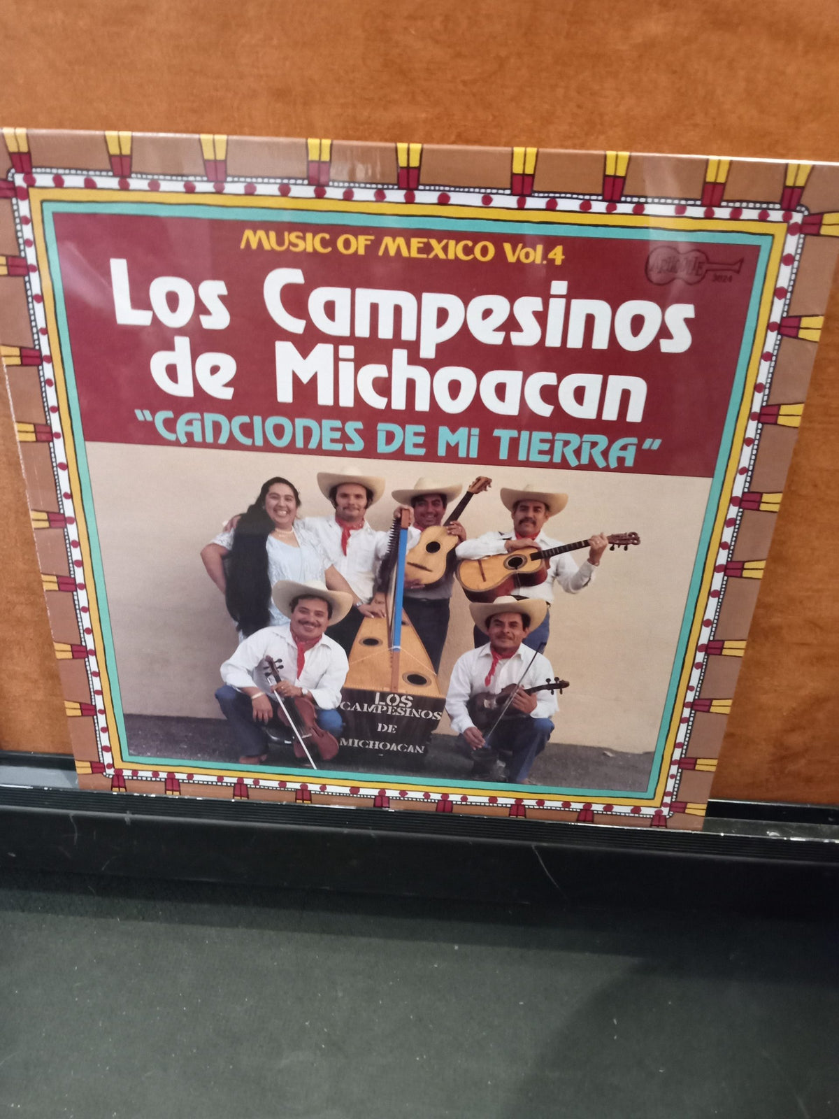 LOS CAMPESINOS DE MICHOACAN - Canciones De Mi Tierra Music Of Mexico Vol. 4 [LP]