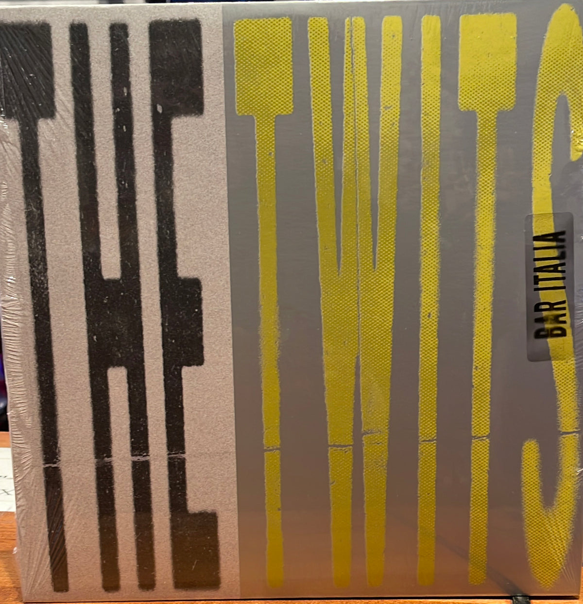 BAR ITALIA - THE TWITS