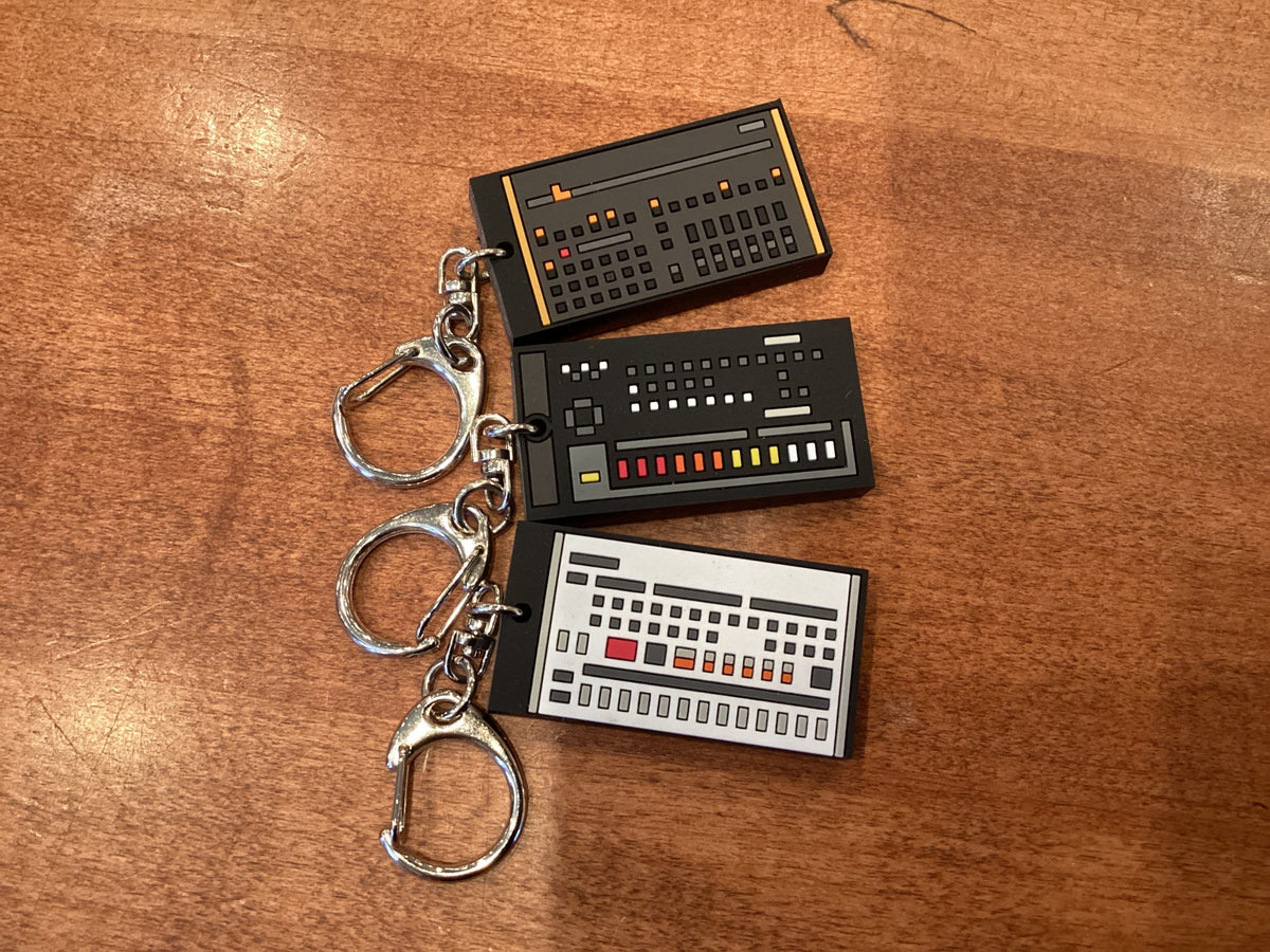 Synthesizakkar Keychain